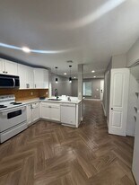 102 Kristi Ann Ct in Winter Springs, FL - Building Photo