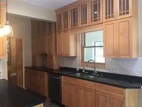 72 Oxford St in Hartford, CT - Building Photo - Building Photo