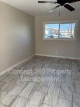 7370 Neo St in Downey, CA - Foto de edificio - Building Photo