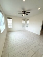 5033 Denholme Ln in Roseville, CA - Building Photo - Building Photo