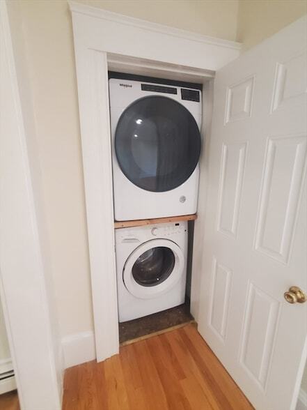 586 Freeport St, Unit 1 in Boston, MA - Building Photo - Building Photo