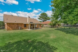 2637 Brown St in Bossier City, LA - Building Photo - Building Photo