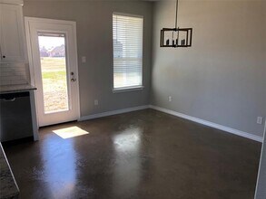 1028 CR 327 in Glen Rose, TX - Building Photo - Building Photo