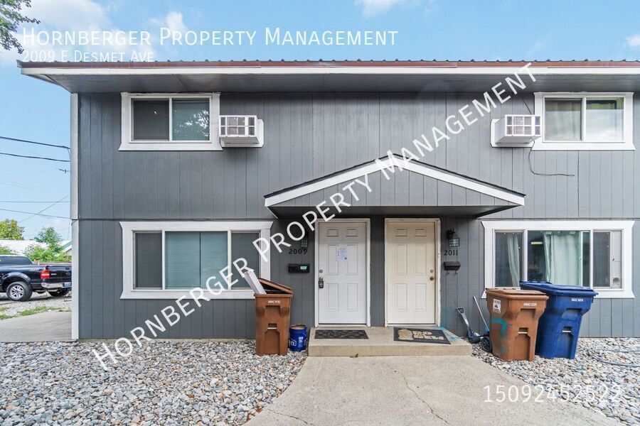 2009 E Desmet Ave in Spokane, WA - Building Photo