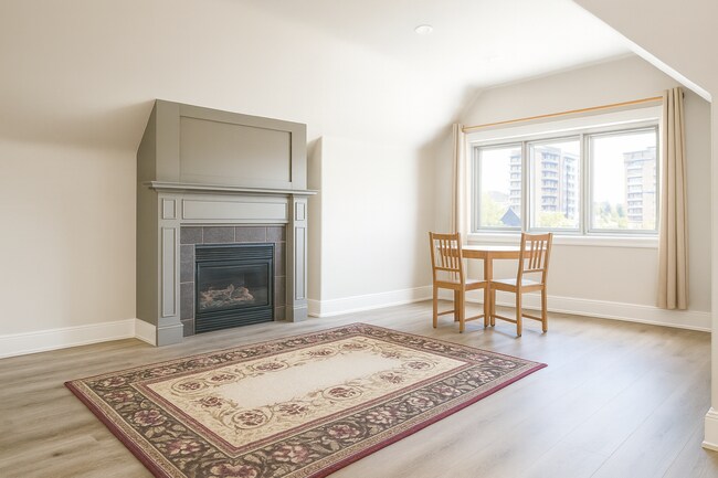 12 Somerset St W in Ottawa, ON - Building Photo - Building Photo