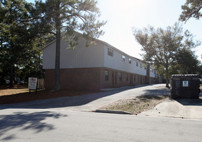 Carteret Pines Apartments