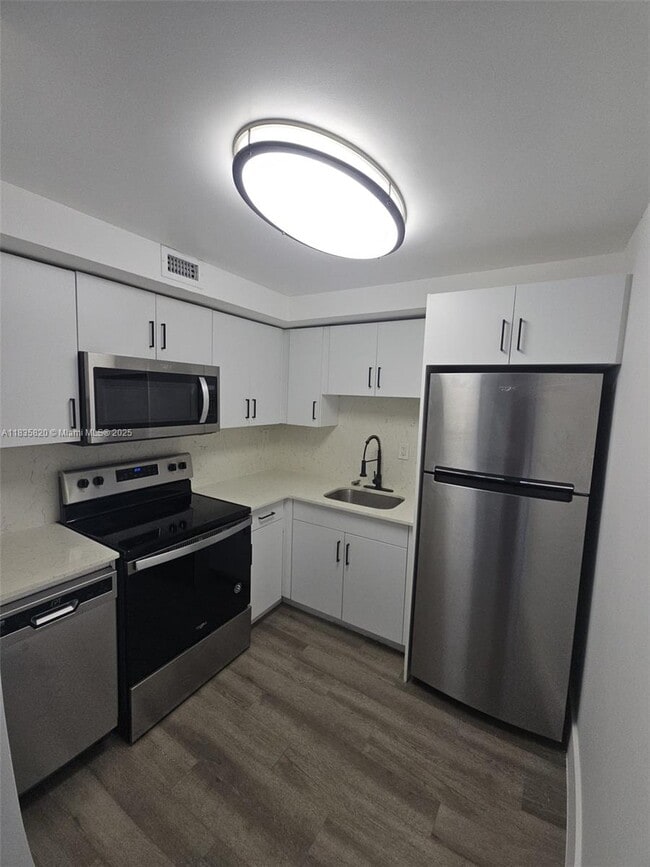 property at 8101 Crespi Blvd