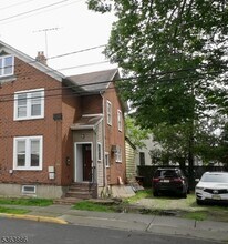 69 Carlton Ave in East Rutherford, NJ - Building Photo - Building Photo