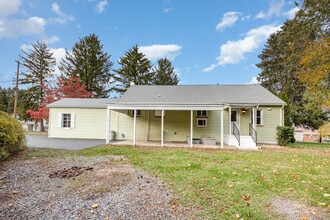 536 Lansvale St in Marysville, PA - Building Photo - Building Photo