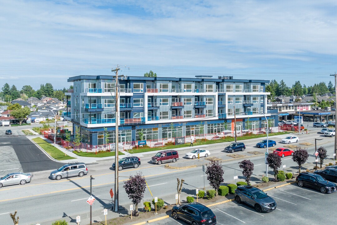 the 85 in Surrey, BC - Building Photo