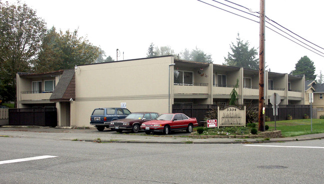 Nassau Gardens Apartments in Everett, WA - Building Photo - Building Photo