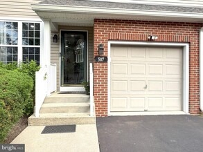 507 Quincy St in Collegeville, PA - Building Photo - Building Photo