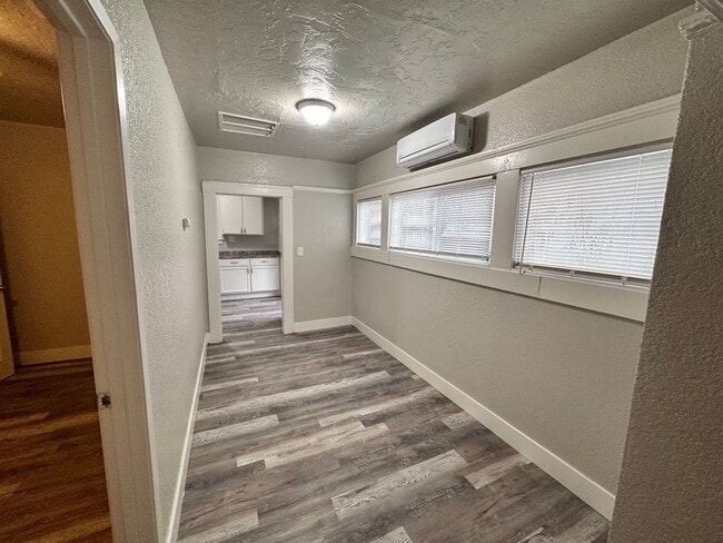 property at 2901 E Olive Ave