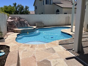 7944 Quail Harbor St in Las Vegas, NV - Building Photo - Building Photo