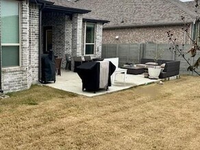 1916 Quail Ln in Lantana, TX - Building Photo - Building Photo