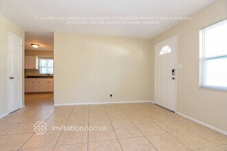 11740 129th Ave N in Largo, FL - Foto de edificio - Building Photo