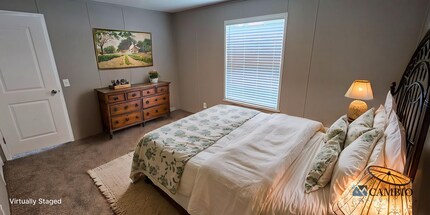 135 Birch Ct in Belleville, MI - Building Photo - Building Photo