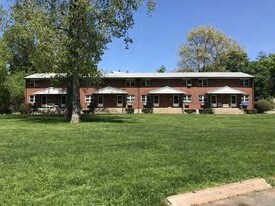 89-113 Bronson Ave in Meriden, CT - Building Photo