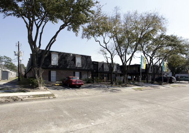 Candlelight Garden Apartments in Houston, TX - Foto de edificio - Building Photo