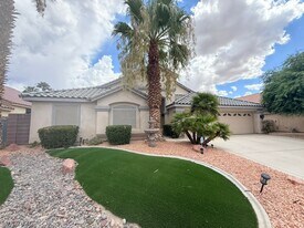 275 Macsnap Ave in Las Vegas, NV - Building Photo