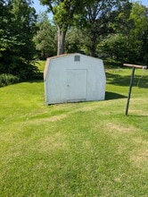 401 W Main St in Greenfield, TN - Building Photo - Building Photo