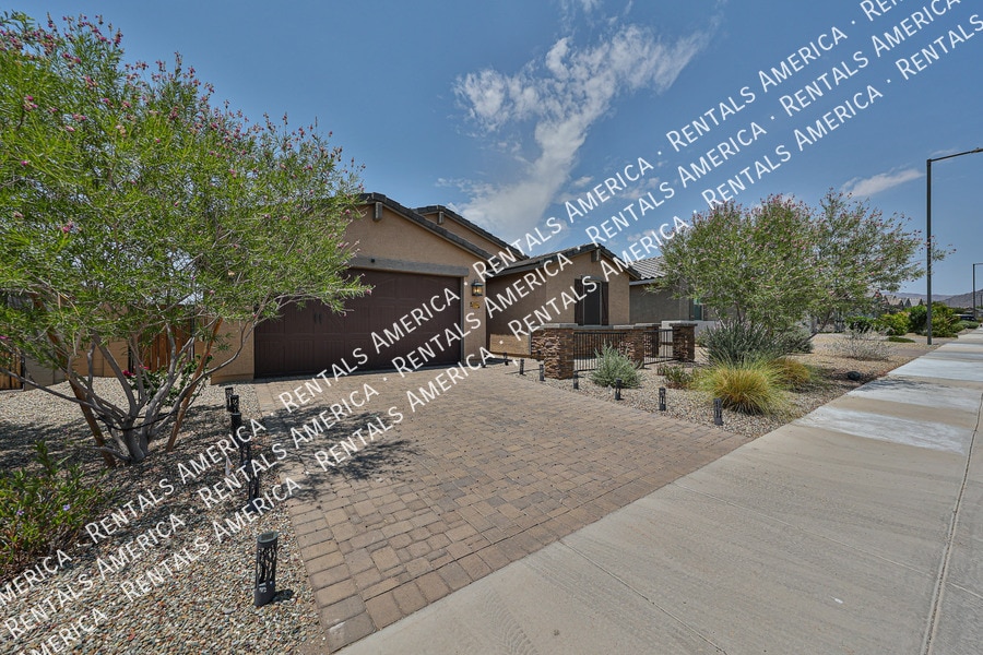1578 S 224th Ln in Buckeye, AZ - Building Photo