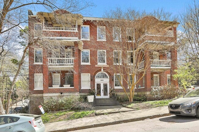 685 Argonne Ave NE in Atlanta, GA - Building Photo - Building Photo