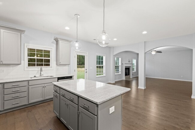 2851 Wymond Dr in Opelika, AL - Building Photo - Building Photo