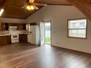 510 W Elizabeth St in Kirksville, MO - Building Photo - Building Photo