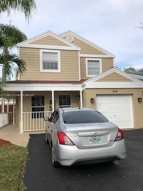 242 SW 159th Way in Sunrise, FL - Building Photo - Building Photo