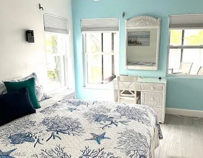 property at 360 Fox Den Cir
