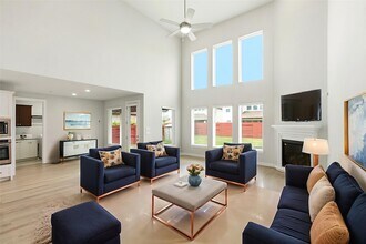 4610 Elan Bend Ct in Sugar Land, TX - Building Photo - Building Photo