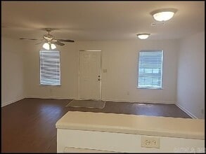 10800 Frenchmen Loop in North Little Rock, AR - Building Photo - Building Photo