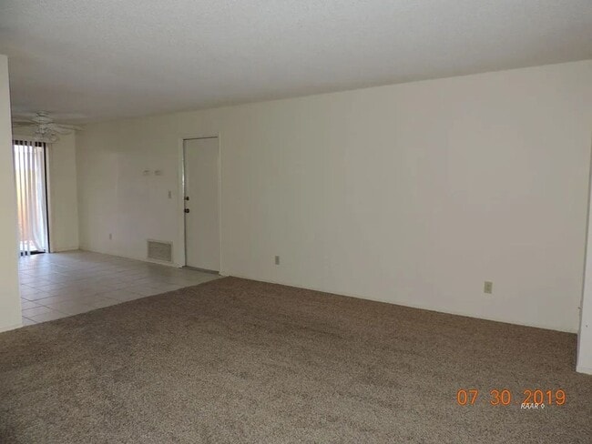 608 W Perdew Ave in Ridgecrest, CA - Building Photo - Building Photo