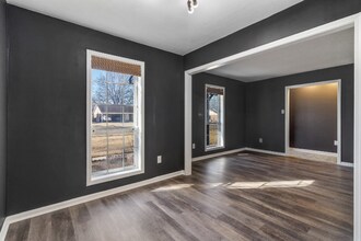 7004 Hillshire Dr in Memphis, TN - Building Photo - Building Photo