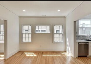 2720 College Ave in Berkeley, CA - Building Photo - Building Photo