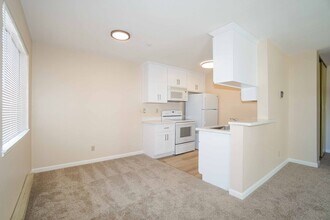 3670 Silver Oaks Way E in Livermore, CA - Building Photo - Building Photo