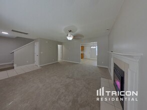 2045 Sunset Village Dr in Charlotte, NC - Building Photo - Building Photo