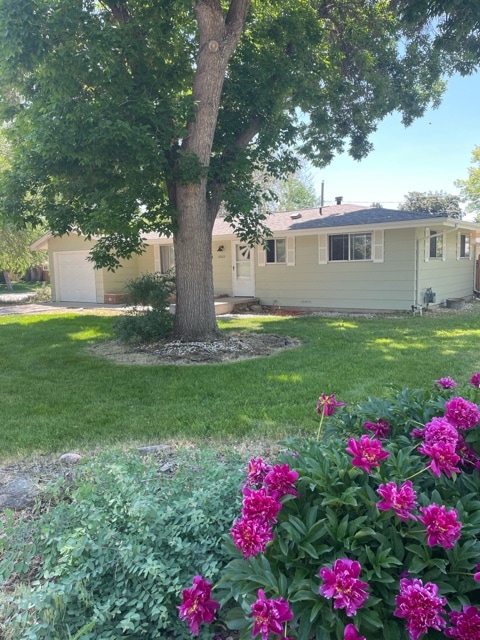 property at 1802 W 10th St