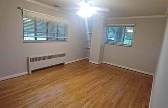 1342 Spring Lawn Ave in Cincinnati, OH - Building Photo - Building Photo