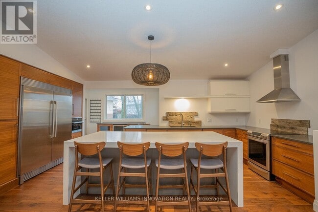property at 229 Westview Ct