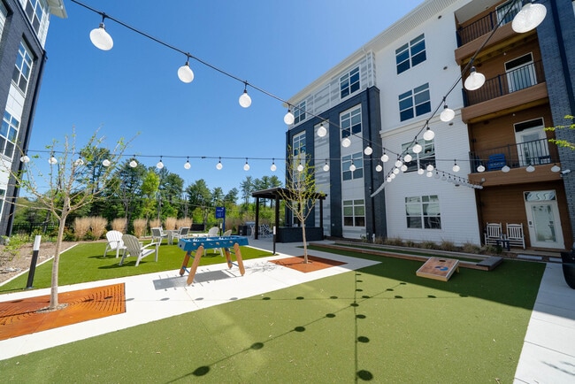 James Run Apartments in Bel Air, MD - Building Photo - Building Photo