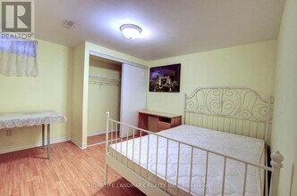 10 Whistler Ct in Markham, ON - Building Photo - Building Photo