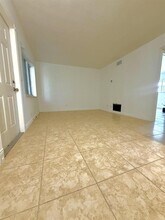 199 E McNab Rd, Unit 109 in Pompano Beach, FL - Building Photo - Building Photo