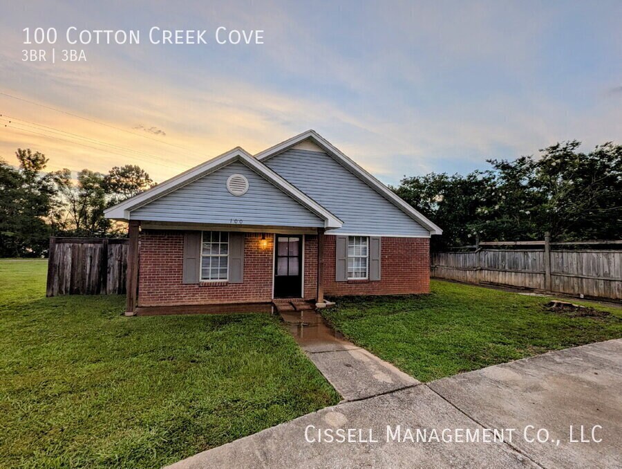 100 Cotton Creek Cove in Oxford, MS - Building Photo