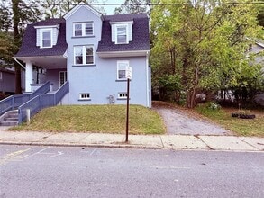 29 Beacon St in Middletown, NY - Building Photo - Building Photo