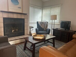 332 Buchanan Ct in Louisville, CO - Building Photo - Building Photo