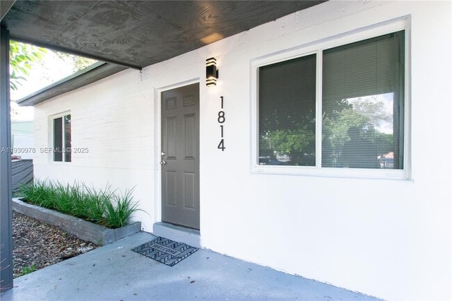 1814 NW 8th Pl in Fort Lauderdale, FL - Building Photo - Building Photo