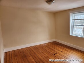 24 Centennial Pl in Framingham, MA - Building Photo - Building Photo