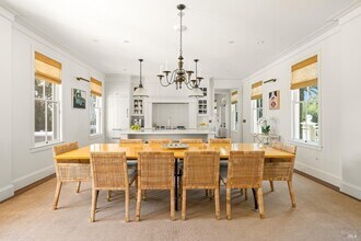 989 Rutherford Rd in Napa, CA - Building Photo - Building Photo